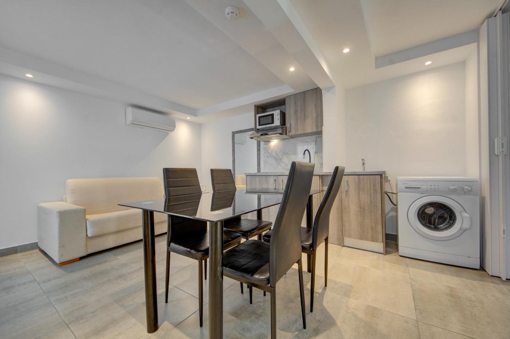 Caro Boutique San Gwann